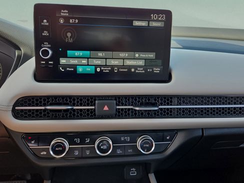 Certified 2025 Honda HR-V EX-L image 28