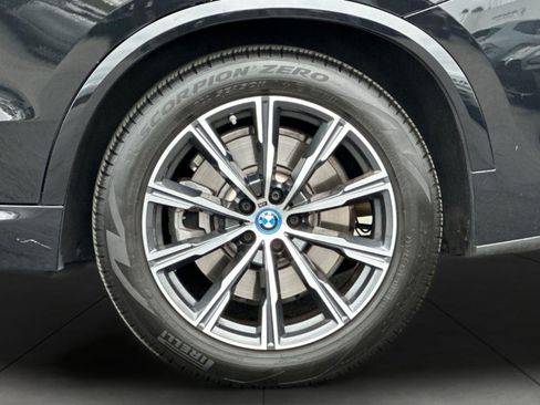 Used 2024 BMW X5 xDrive50e w/ M Sport Package AWD/4WD image 26