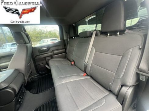 Used 2024 Chevrolet Silverado 1500 Custom Trail Boss w/ Dark Appearance Package image 30