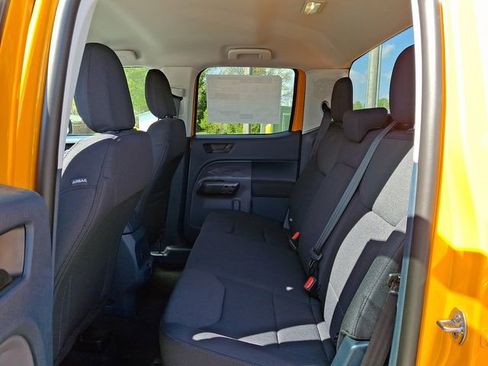 New 2026 Ford Maverick XL image 5