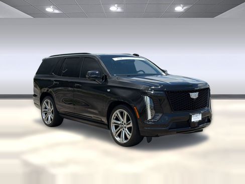 Certified 2026 Cadillac Escalade Sport w/ Touring Package AWD/4WD image 7