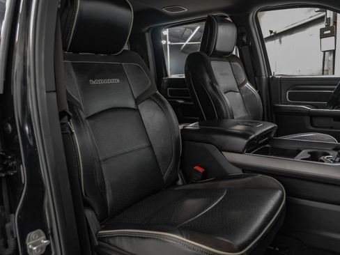 Used 2024 RAM 3500 Laramie w/ Night Edition AWD/4WD image 33