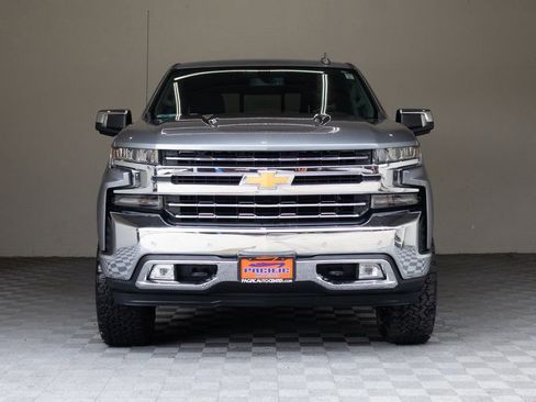 Used 2019 Chevrolet Silverado 1500 LTZ w/ LTZ Plus Package AWD/4WD image 4