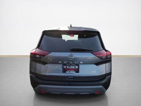 Certified 2023 Nissan Rogue S image 4