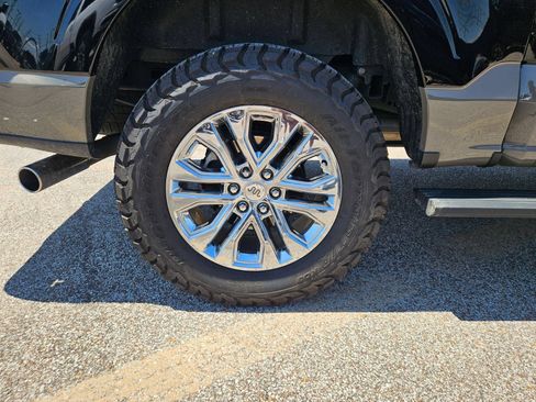 Used 2025 Ford F150 King Ranch w/ FX4 Off-Road Package AWD/4WD image 33