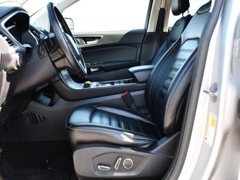 Used 2019 Ford Edge SEL w/ Equipment Group 201A image 11