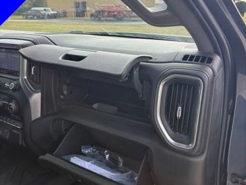 Used 2019 Chevrolet Silverado 1500 LT w/ All-Star Edition AWD/4WD image 33
