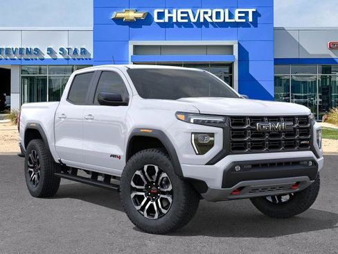 New 2026 GMC Canyon AT4 image 7