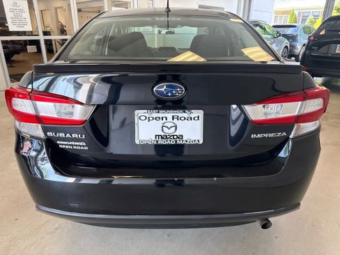 Used 2018 Subaru Impreza 2.0i AWD/4WD image 6