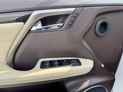 Used 2018 Lexus RX 350L Luxury w/ Accessory Package image 6