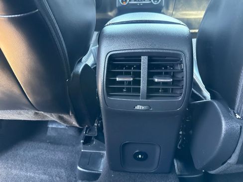 Used 2024 Ford Escape ST-Line FWD image 32