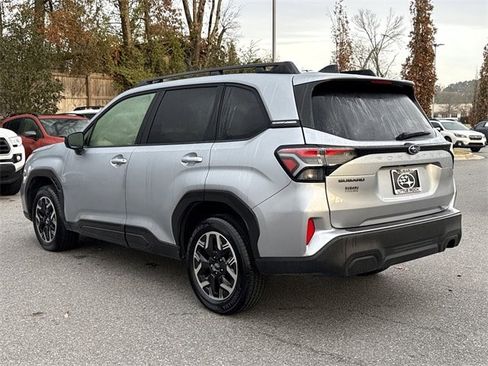 Certified 2025 Subaru Forester Premium image 5