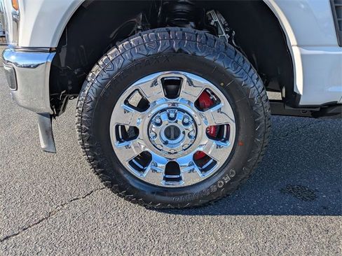 Used 2023 Ford F250 King Ranch w/ Chrome Package image 10