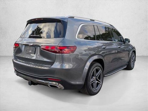New 2026 Mercedes-Benz GLS 450 4MATIC image 2