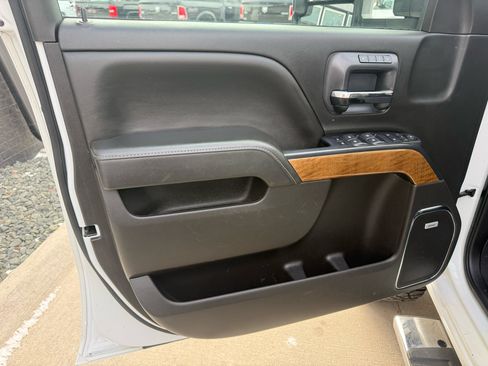 Used 2019 Chevrolet Silverado 3500 LTZ w/ Duramax Plus Package image 15