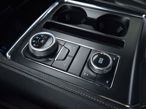 Used 2023 Ford Expedition Max XLT image 26