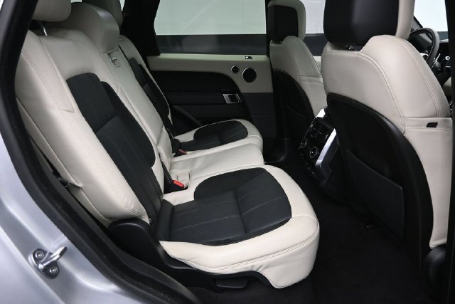 Used 2019 Land Rover Range Rover Sport HST AWD/4WD image 26