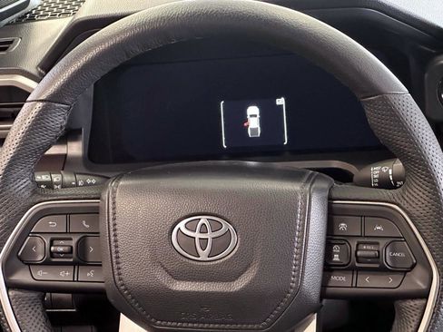 Certified 2025 Toyota Tacoma TRD Sport w/ TRD Sport Upgrade Package AWD/4WD image 16