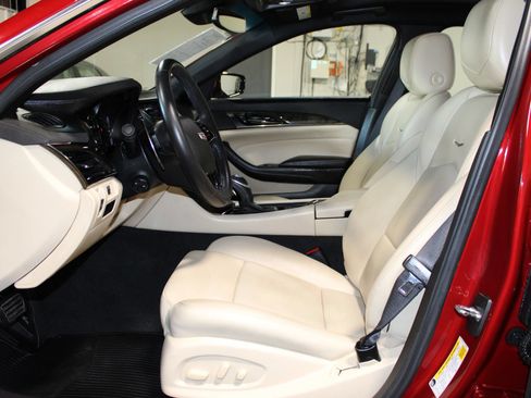 Used 2018 Cadillac CTS Luxury RWD image 8
