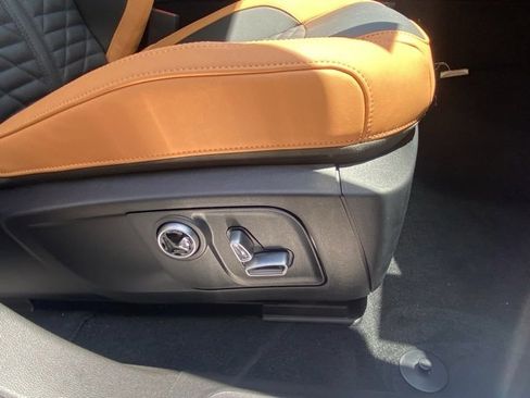 New 2024 Maserati Levante Trofeo image 40