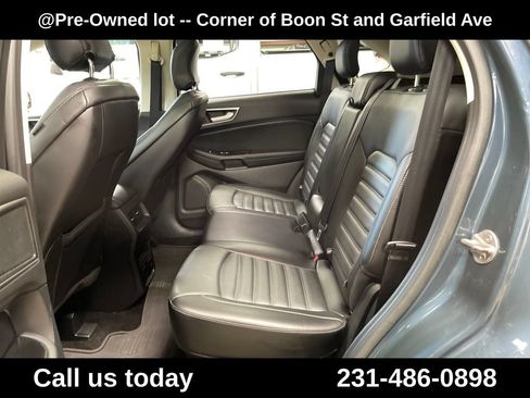 Used 2016 Ford Edge SEL w/ Canadian Touring Package AWD/4WD image 21