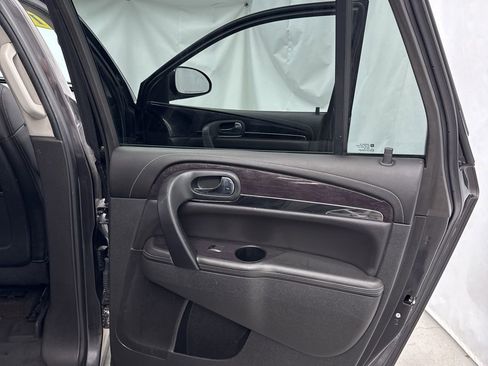 Used 2017 Buick Enclave Leather image 35