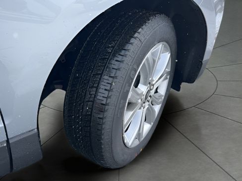 Used 2024 Ford Edge Titanium image 65