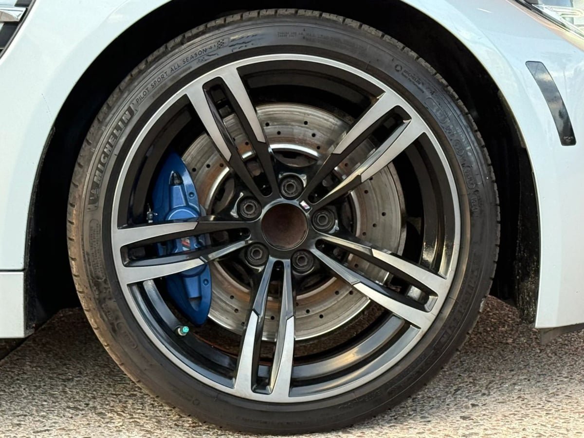 Used 2018 BMW M4 Coupe RWD image 25