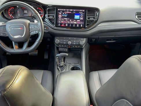 Used 2022 Dodge Durango GT image 11