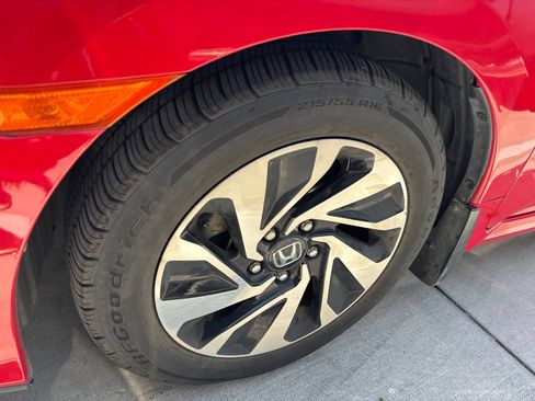 Used 2019 Honda Civic LX image 9