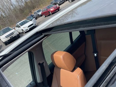 Used 2017 BMW X3 xDrive28i image 13