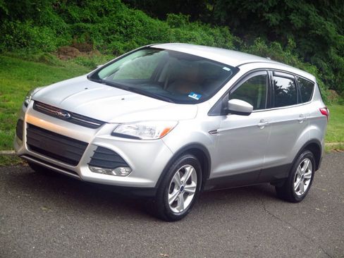 Used 2016 Ford Escape SE FWD image 20