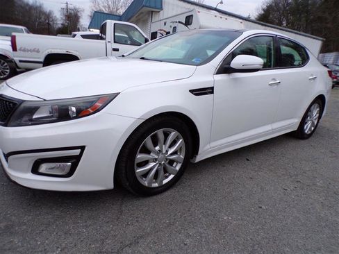 Used 2015 Kia Optima EX w/ EX Premium Package image 5