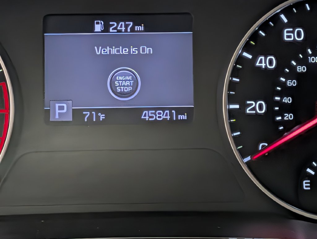 Certified 2021 Kia Seltos EX AWD/4WD image 17