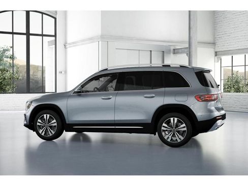 New 2026 Mercedes-Benz GLB 250 GLB 250 image 32