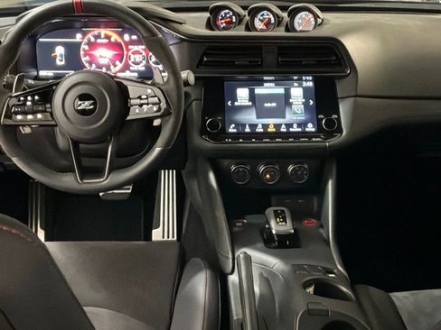 Used 2024 Nissan Z NISMO w/ Floor Mat Package image 19