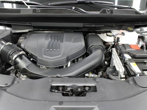 Used 2026 Chevrolet Traverse RS AWD/4WD image 40