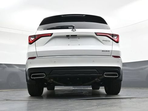 Used 2023 Acura MDX SH-AWD w/ Advance Package image 24