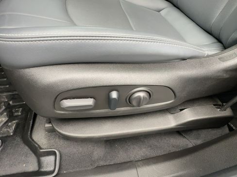 Used 2024 Buick Enclave Essence w/ Experience Buick Package image 14