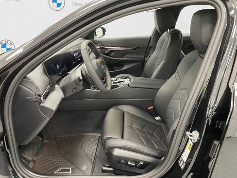 New 2026 BMW 540i xDrive image 7