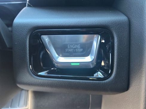 New 2026 GMC Yukon Elevation image 17