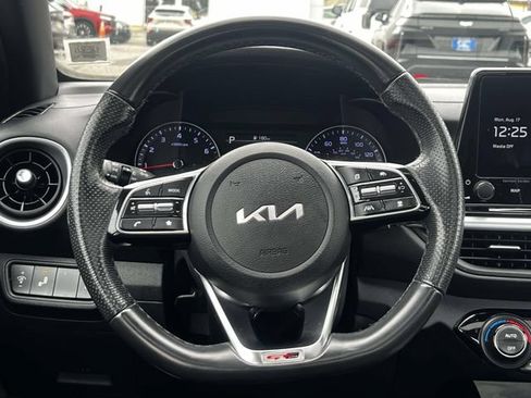 Used 2023 Kia Forte GT-Line w/ GT-Line Premium Package FWD image 15