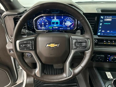 Used 2025 Chevrolet Silverado 1500 LTZ w/ LTZ Premium Package AWD/4WD image 14