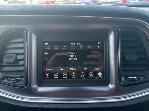 Used 2018 Dodge Challenger SXT image 24