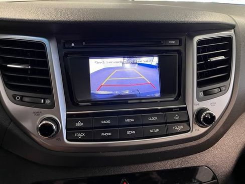 Used 2017 Hyundai Tucson SE FWD image 28