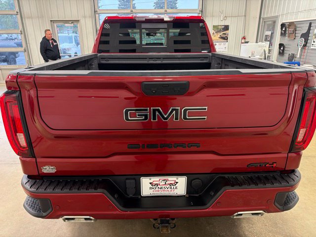 Used 2023 GMC Sierra 1500 AT4 w/ AT4 Preferred Package AWD/4WD image 5
