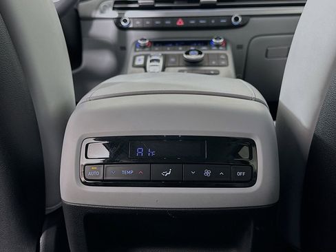 Used 2025 Hyundai Palisade SEL FWD image 26