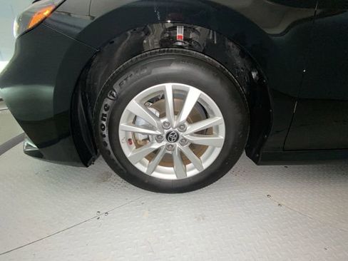 Used 2025 Toyota Camry LE w/ Convenience Package FWD image 10