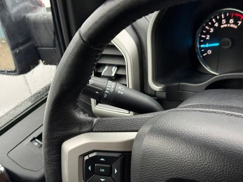Certified 2018 Ford F150 Lariat w/ Equipment Group 502A Luxury AWD/4WD image 27