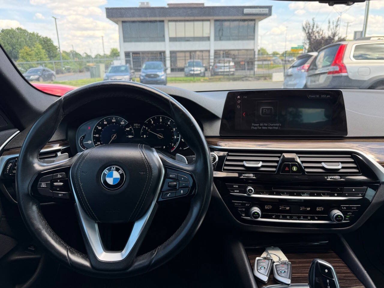 Used 2019 BMW 530i w/ Convenience Package RWD image 17